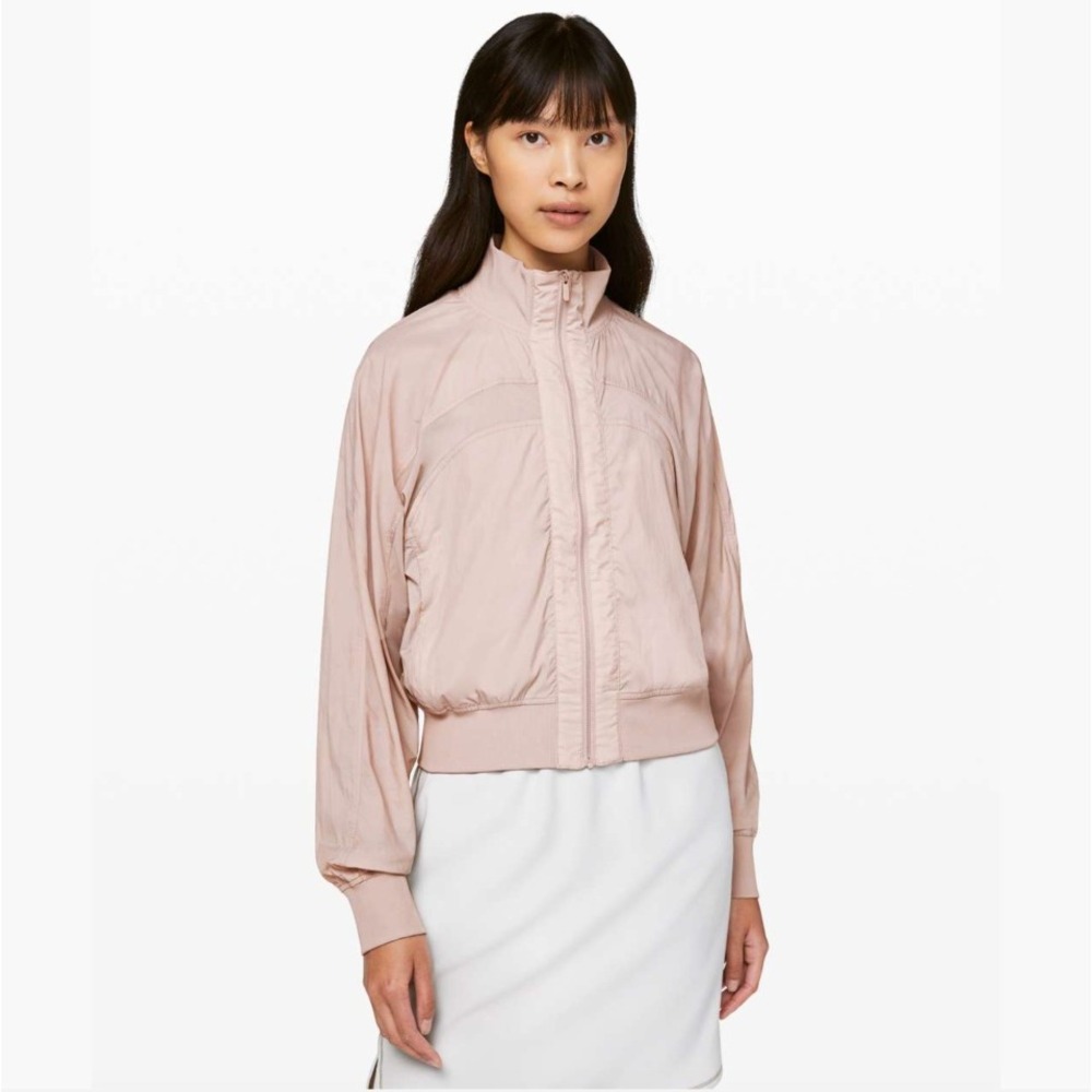 Lululemon Serve It Jacket Cropped Mesh Training Bomber Muse Pink‎ Size 2